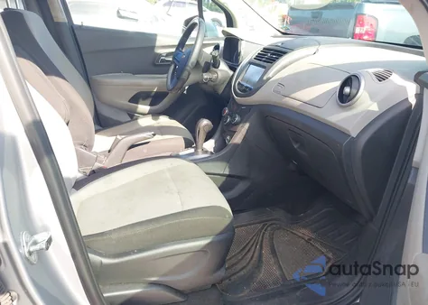 2016 Chevrolet Trax 1Ls z USA, uszkodzony, nr VIN 3GNCJKSB7GL272117